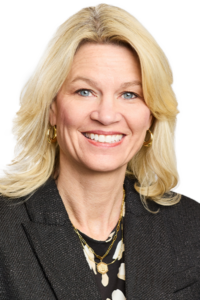 Headshot of Leanne Oliver